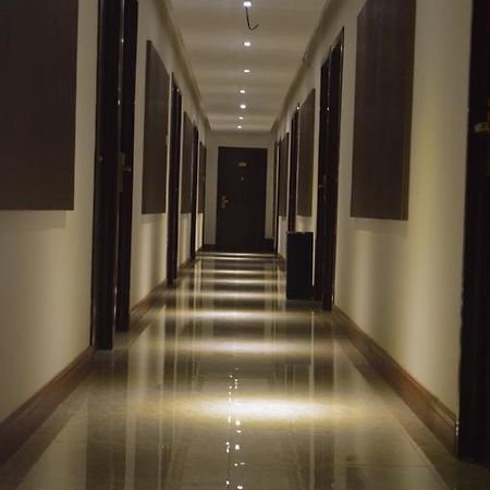 Mustika Gajah Mada Hotel Джакарта Екстер'єр фото