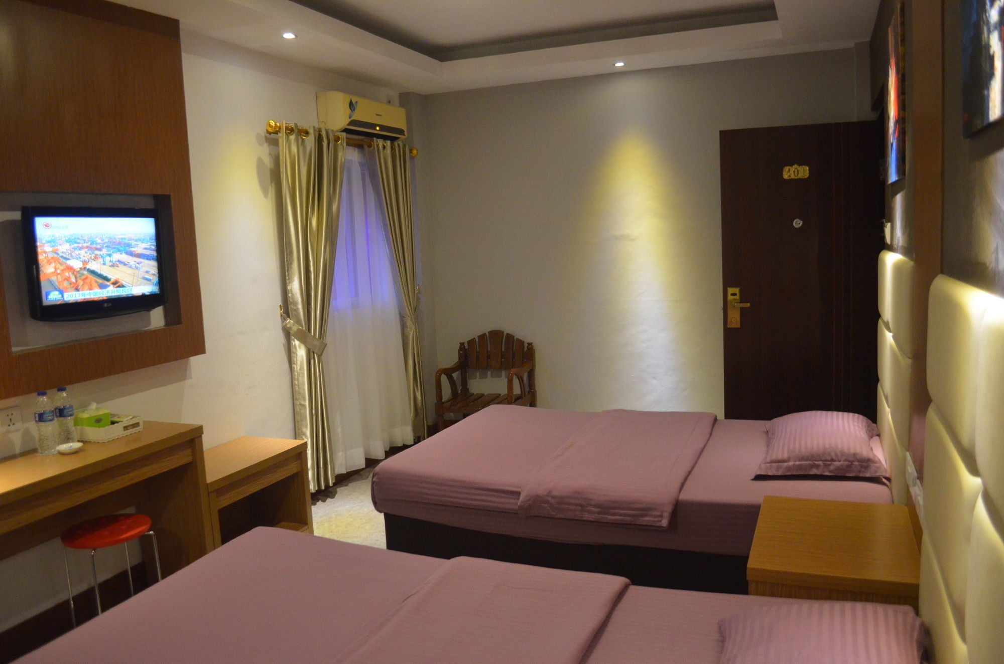 Mustika Gajah Mada Hotel Джакарта Екстер'єр фото